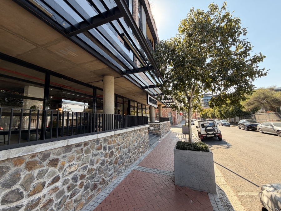 To Let Commercial Property for Rent in De Waterkant Western Cape